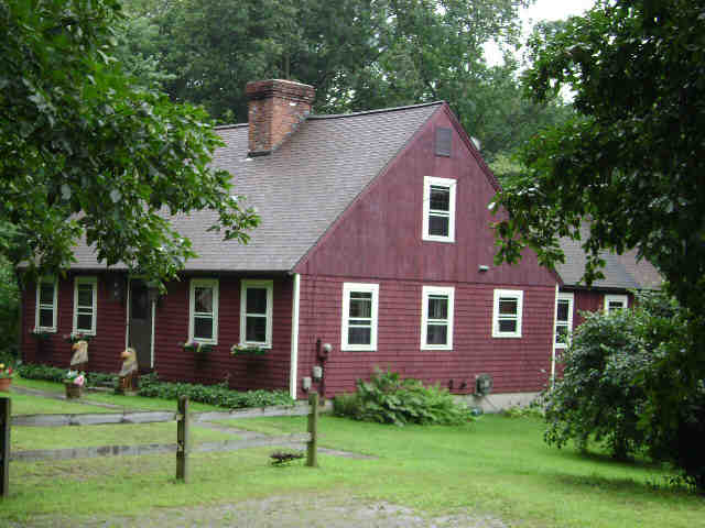Building photograph for 458 NONNEWAUG RD